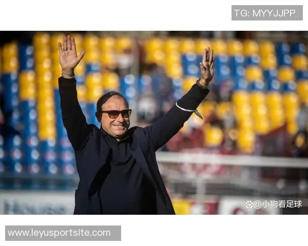 克雷莫内塞主帅强调下半场表现出色需合理分配体能以保持竞争力